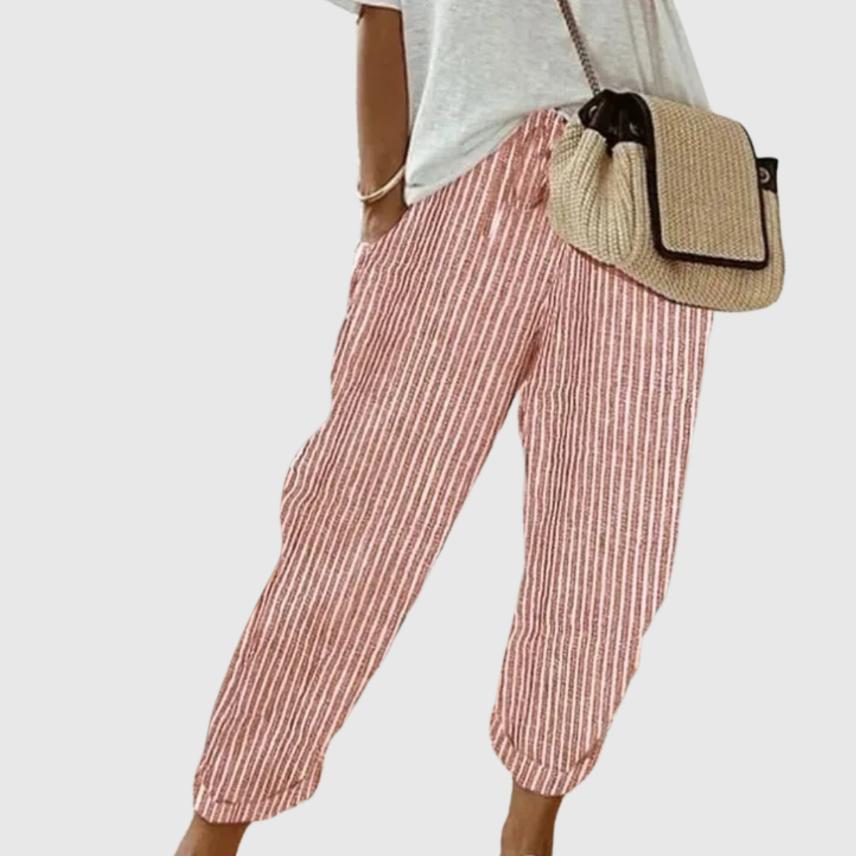 Léa | Casual Light Shorts with Elastic Waist