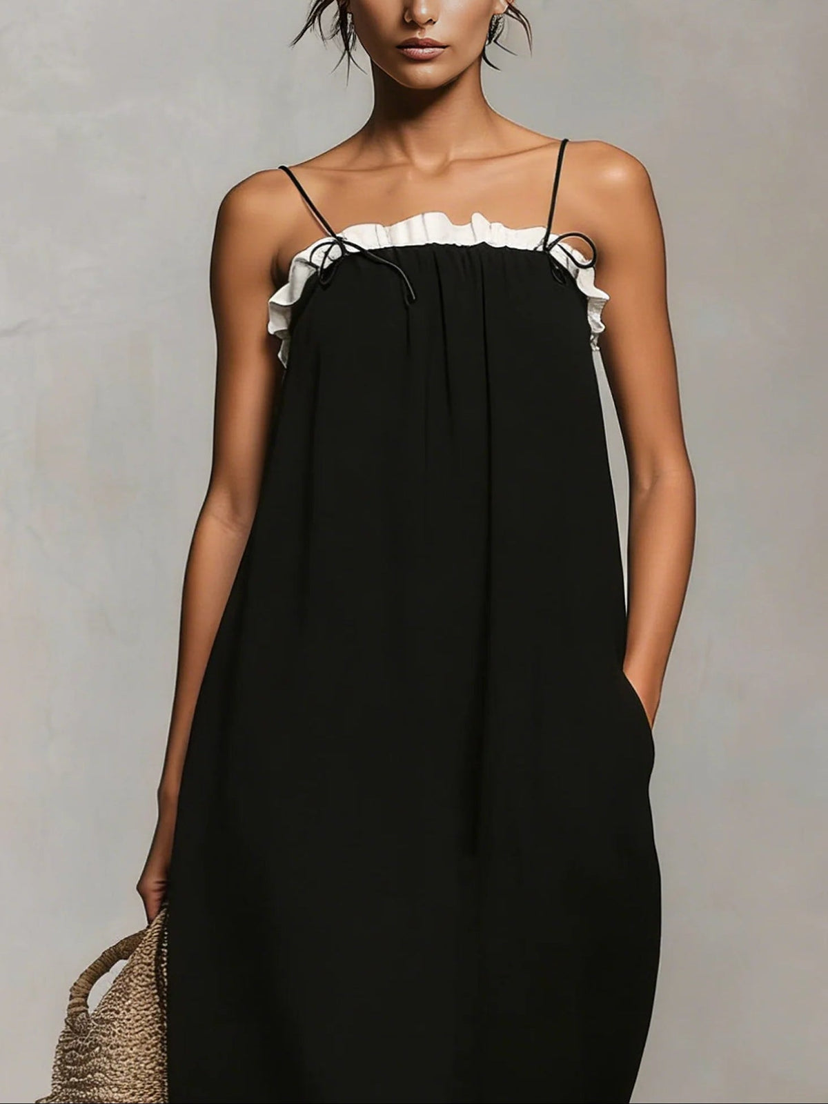 Mirelle | Maxi Dress with Colour Blocks and Spaghetti Straps