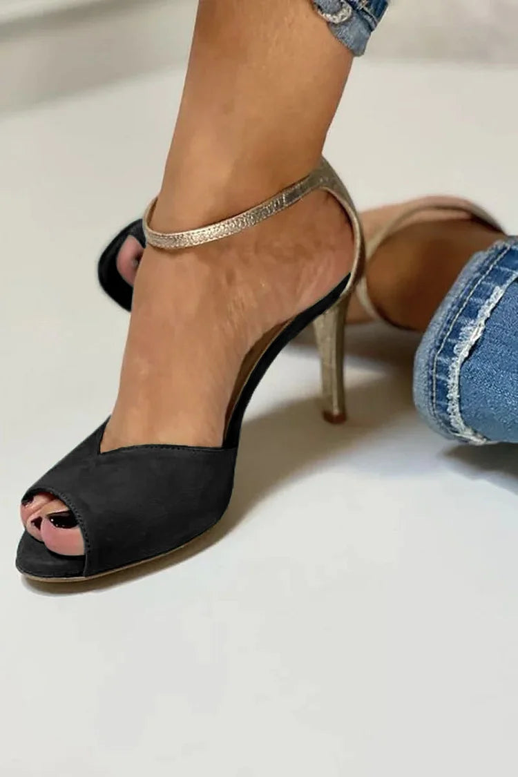 Elegant sandals with metallic strap
