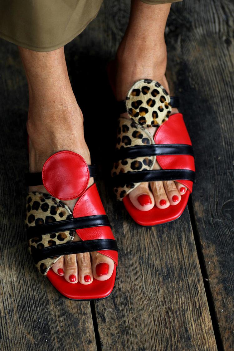 Red Leopard Print Colour Block Slippers with Square Toe
