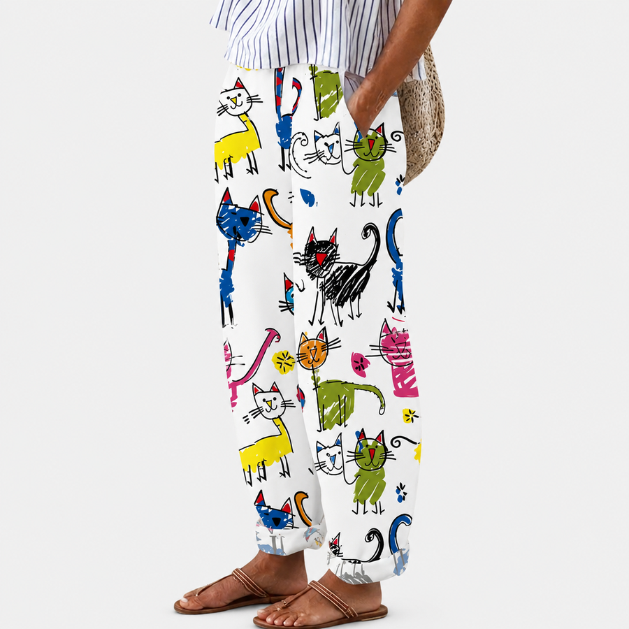 Comfort trousers with cheerful cat print