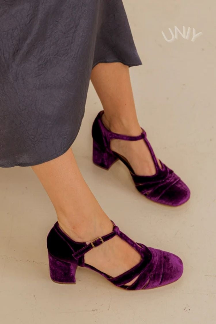 Wide cut-out velvet heels with buckle and T-strap