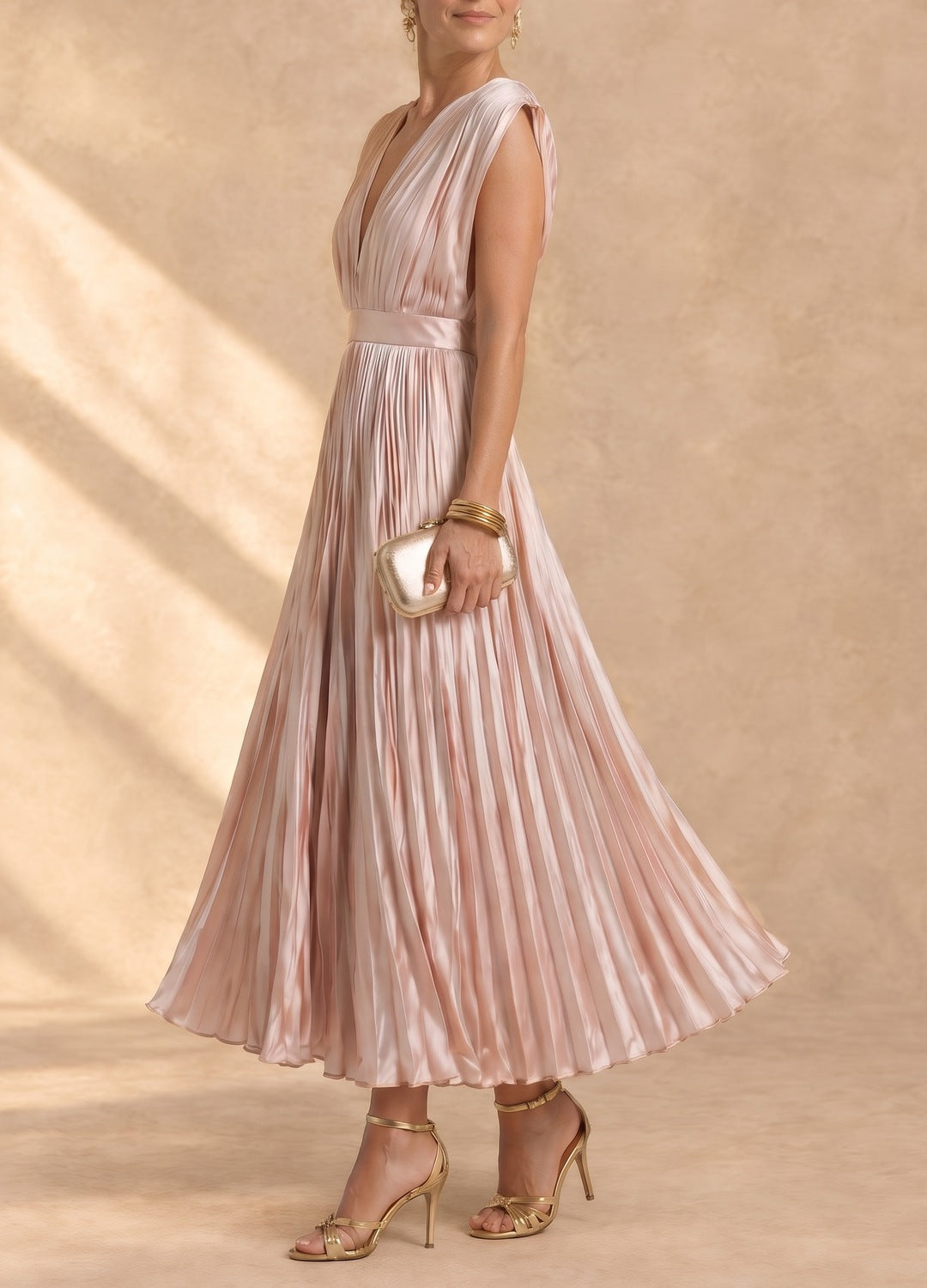 Tarni | Timeless Pleated Midi Dress