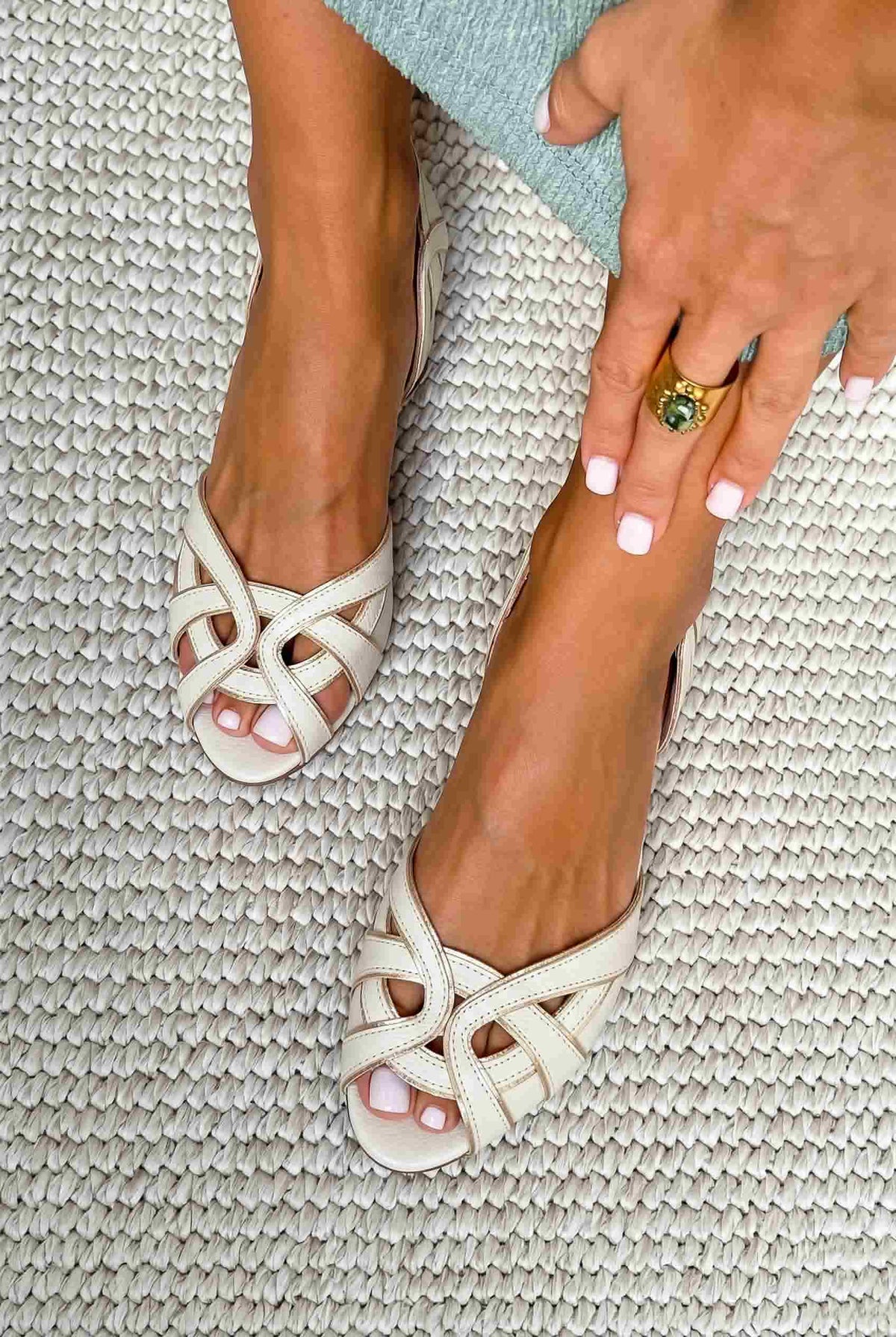 Low White Slingback Sandals with Peep Toe Cut-Outs and Straps