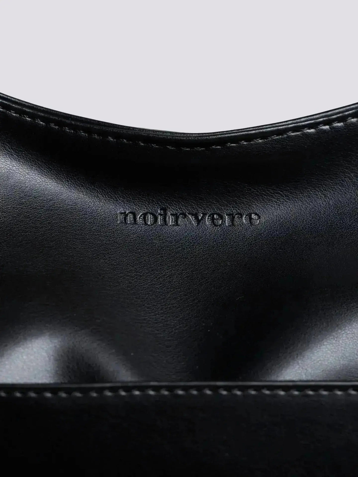 Noir Essence Bag