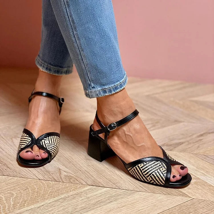 Woven sandals with a wide heel