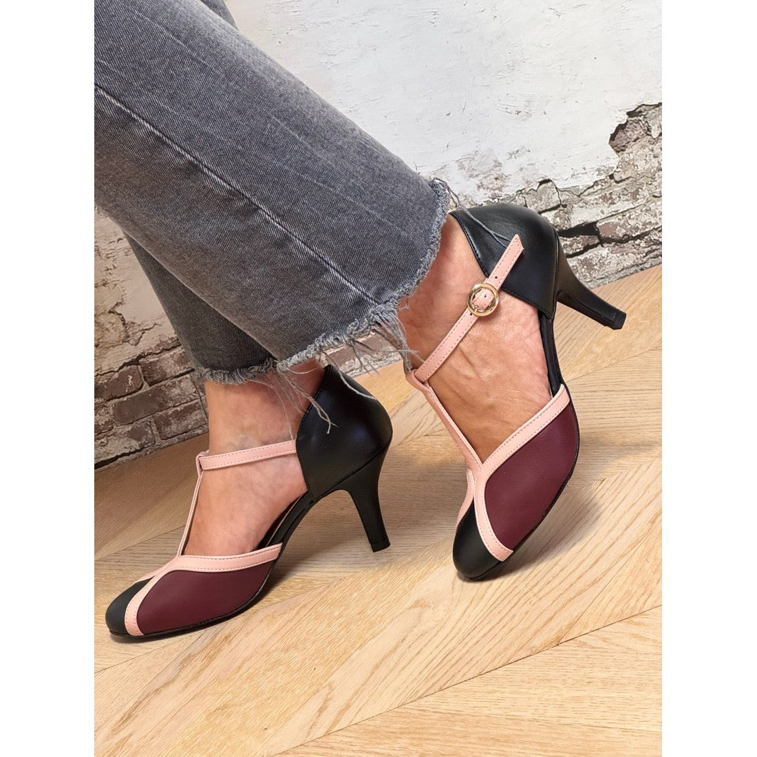 Hayley | Retro Two-Tone T-Bar Heels