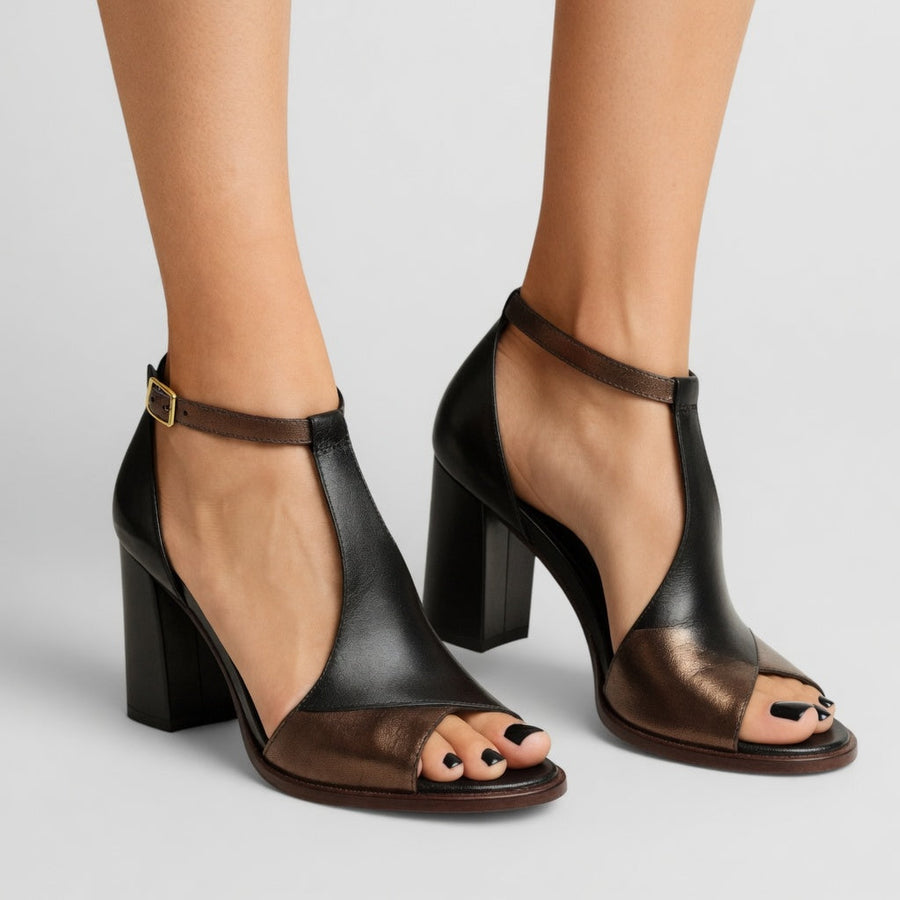 Elwira — Two-tone block heel sandals with bold urban elegance