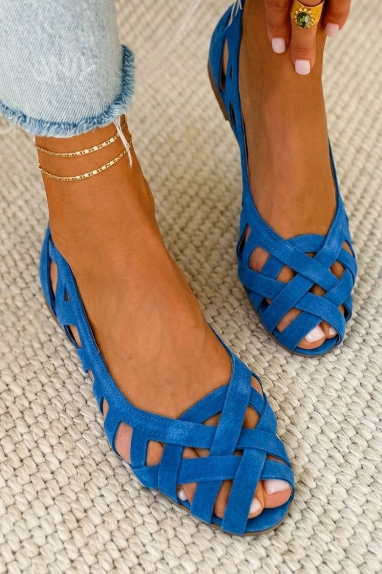 Casual Low Open Toe Woven Sandals with Crossed Straps