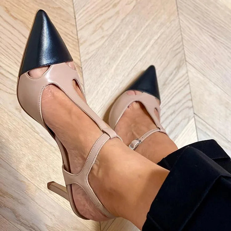 Two-tone pumps with strap