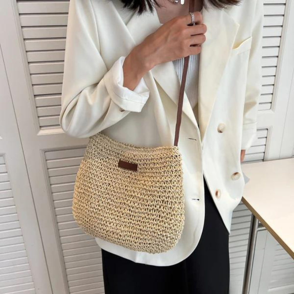 Fredhild | Classic Woven Style Shoulder Bag