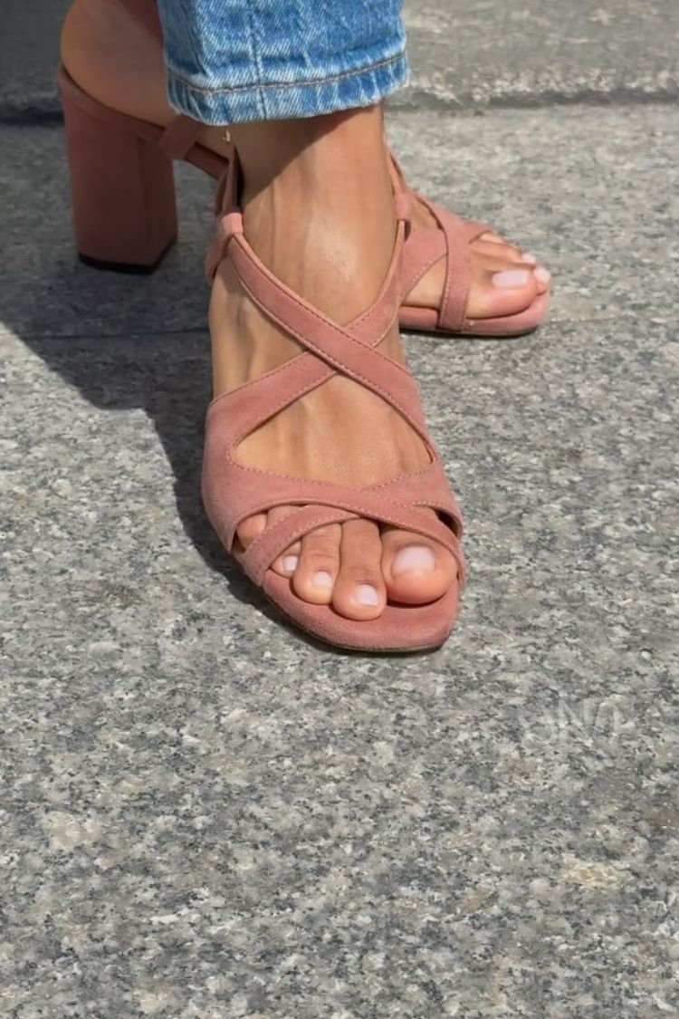 Chic Pink Suede Sandals with Crossed Straps and Block Heel