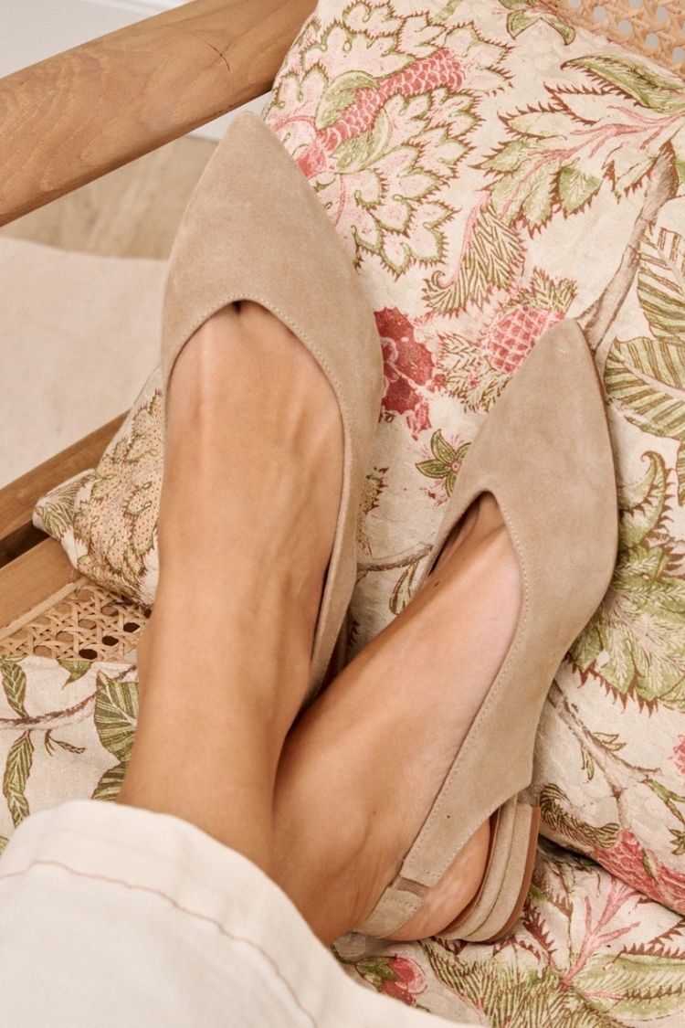Beige Suede Open-Toe Heeled Ballerinas