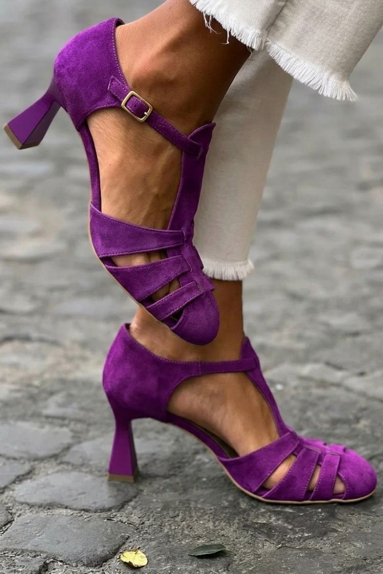 Cut-out Crochet Heeled Sandals in Green with Closed Toe
