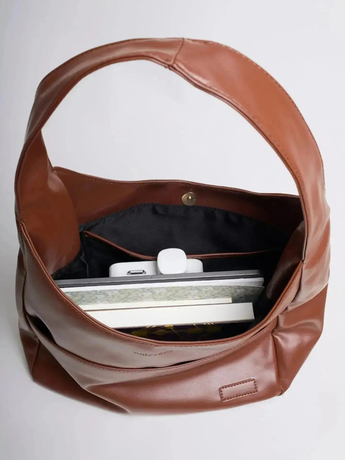 Noir Essence Bag