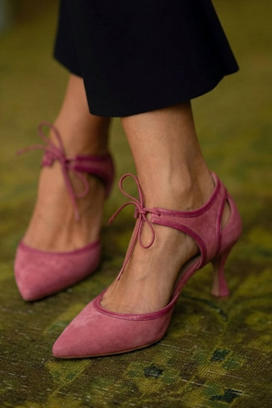 Two-tone pink suede pointed kitten heels with bow