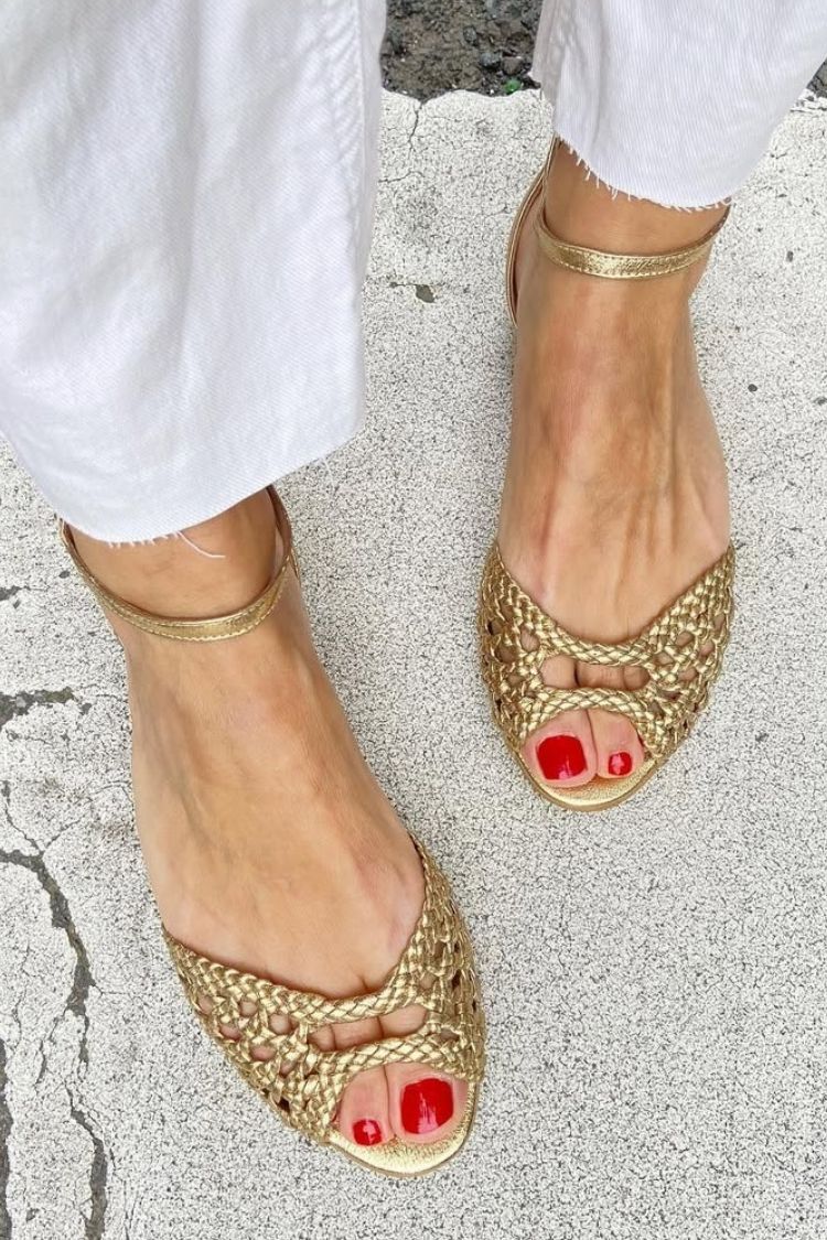 Elegant Low Open-Toe Woven Cut-Out Sandals with Ankle Strap