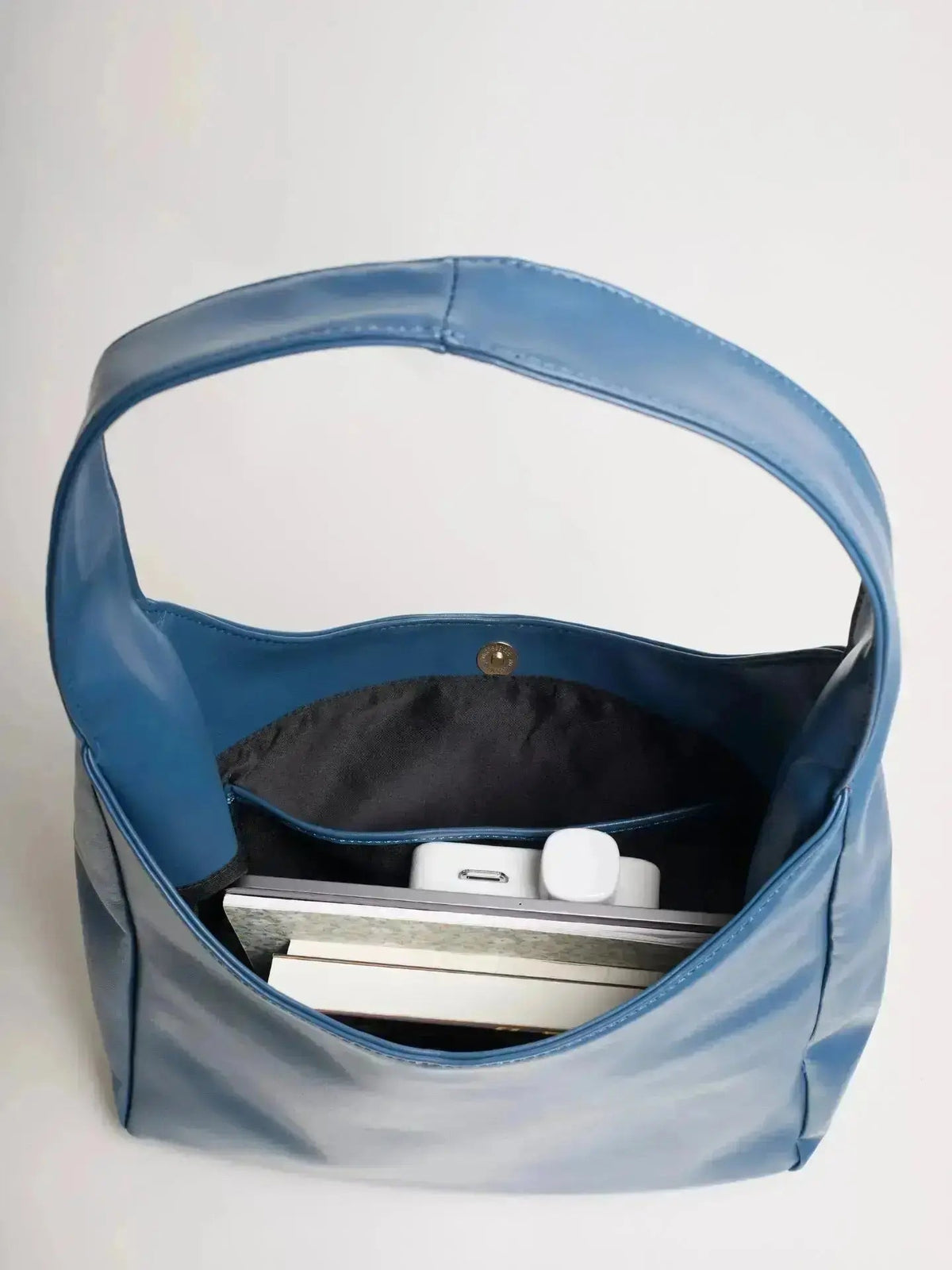 Noir Essence Bag