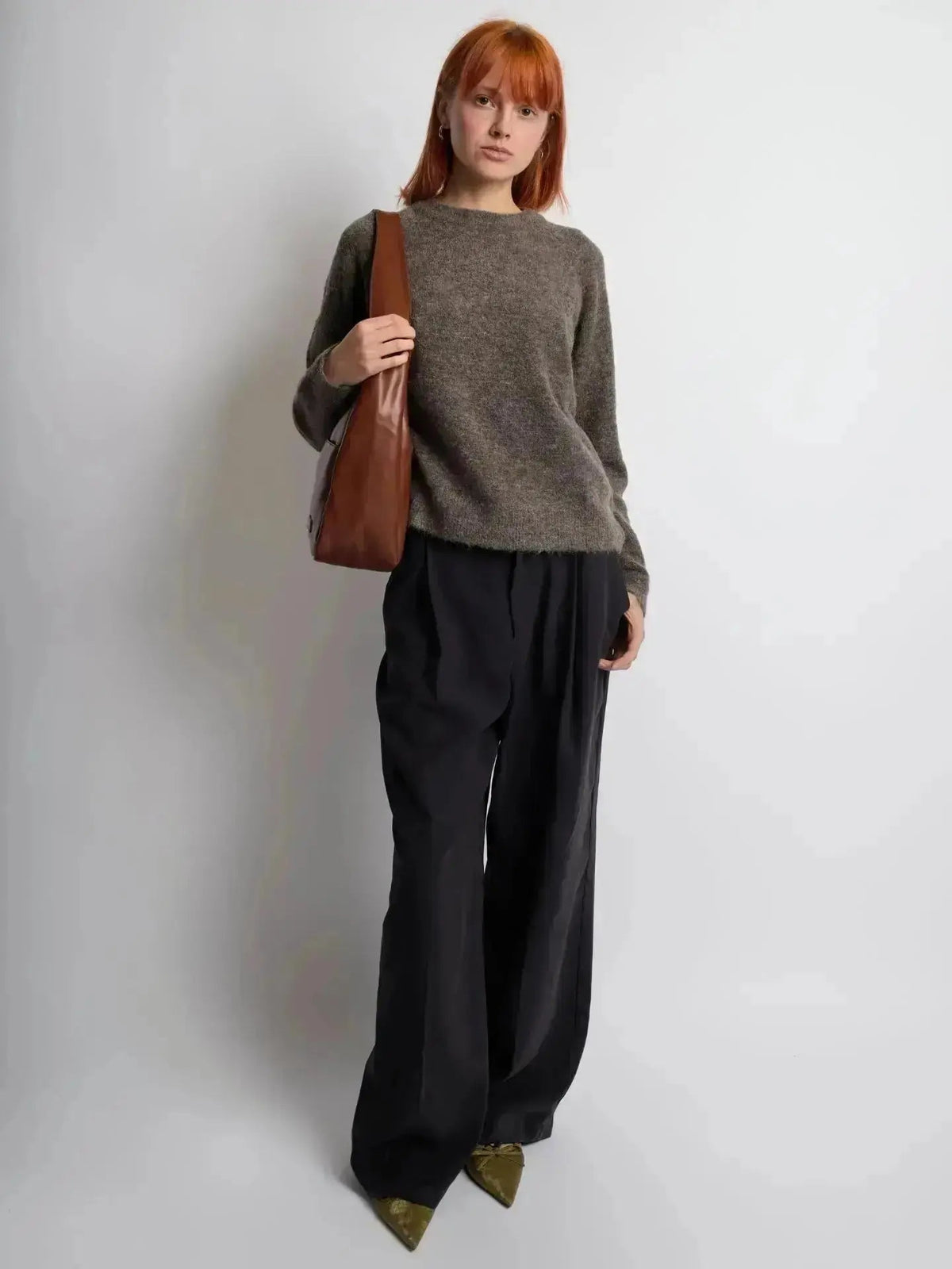 Noir Essence Bag
