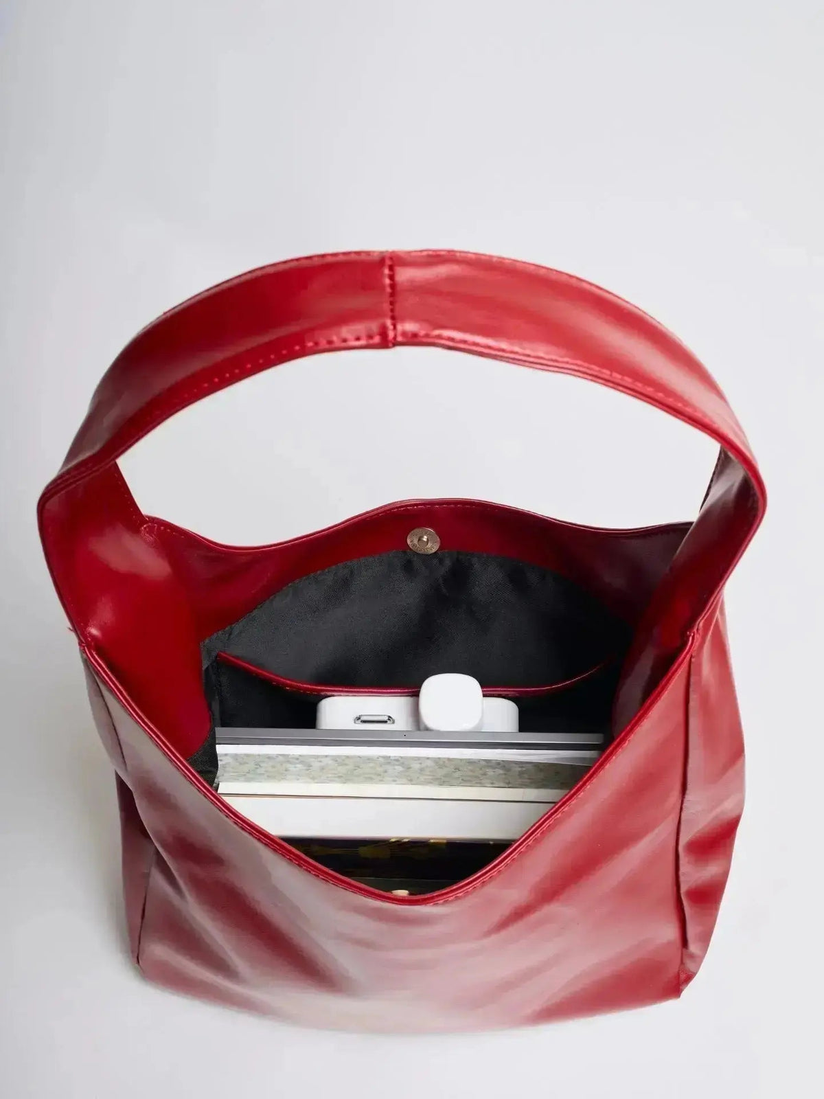 Noir Essence Bag