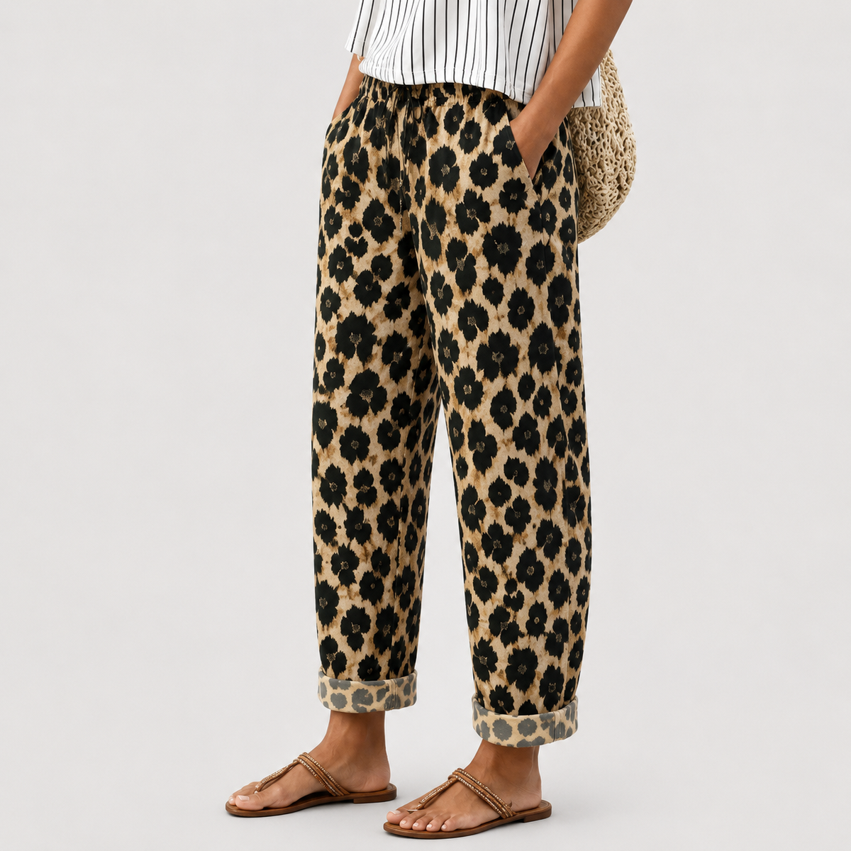 Comfortable Trousers with Animal Print in Soft Tones