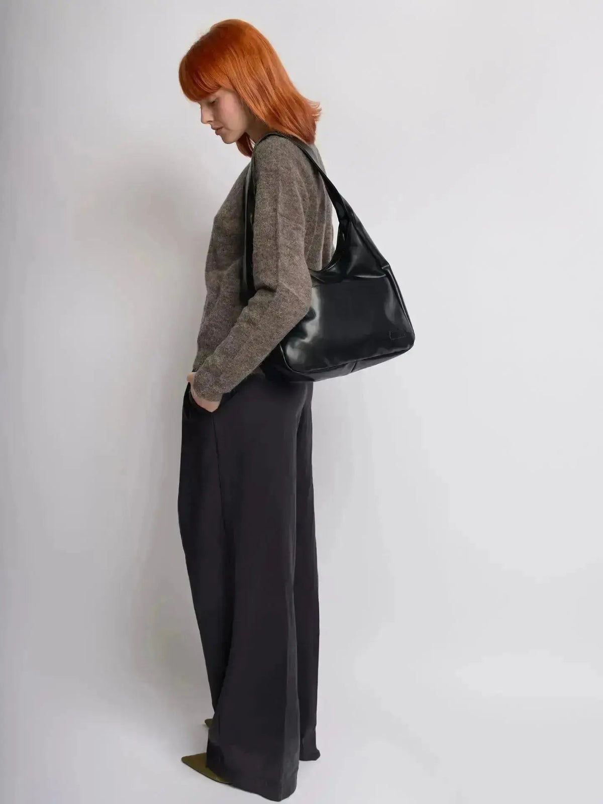 Noir Essence Bag
