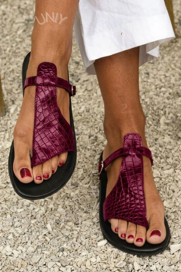 Crocodile Effect Flip Flops with Strap and Buckle on the Instep