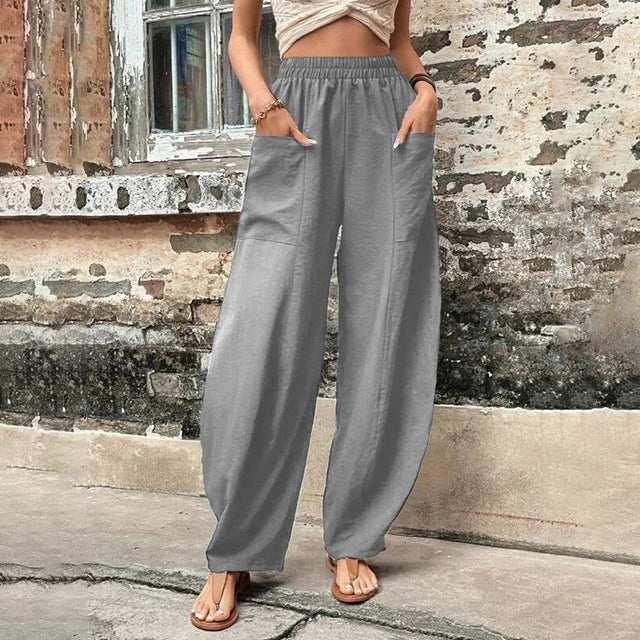 Vanna trousers with a flowing drape