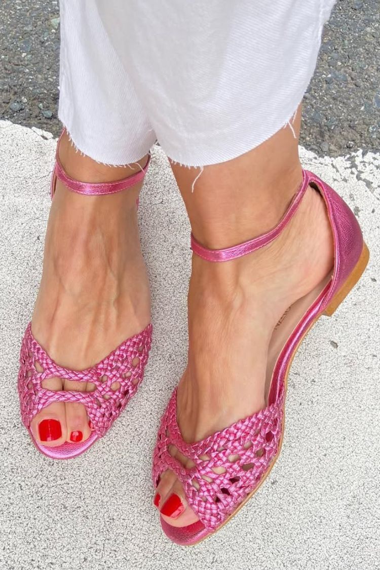 Elegant Low Open-Toe Woven Cut-Out Sandals with Ankle Strap