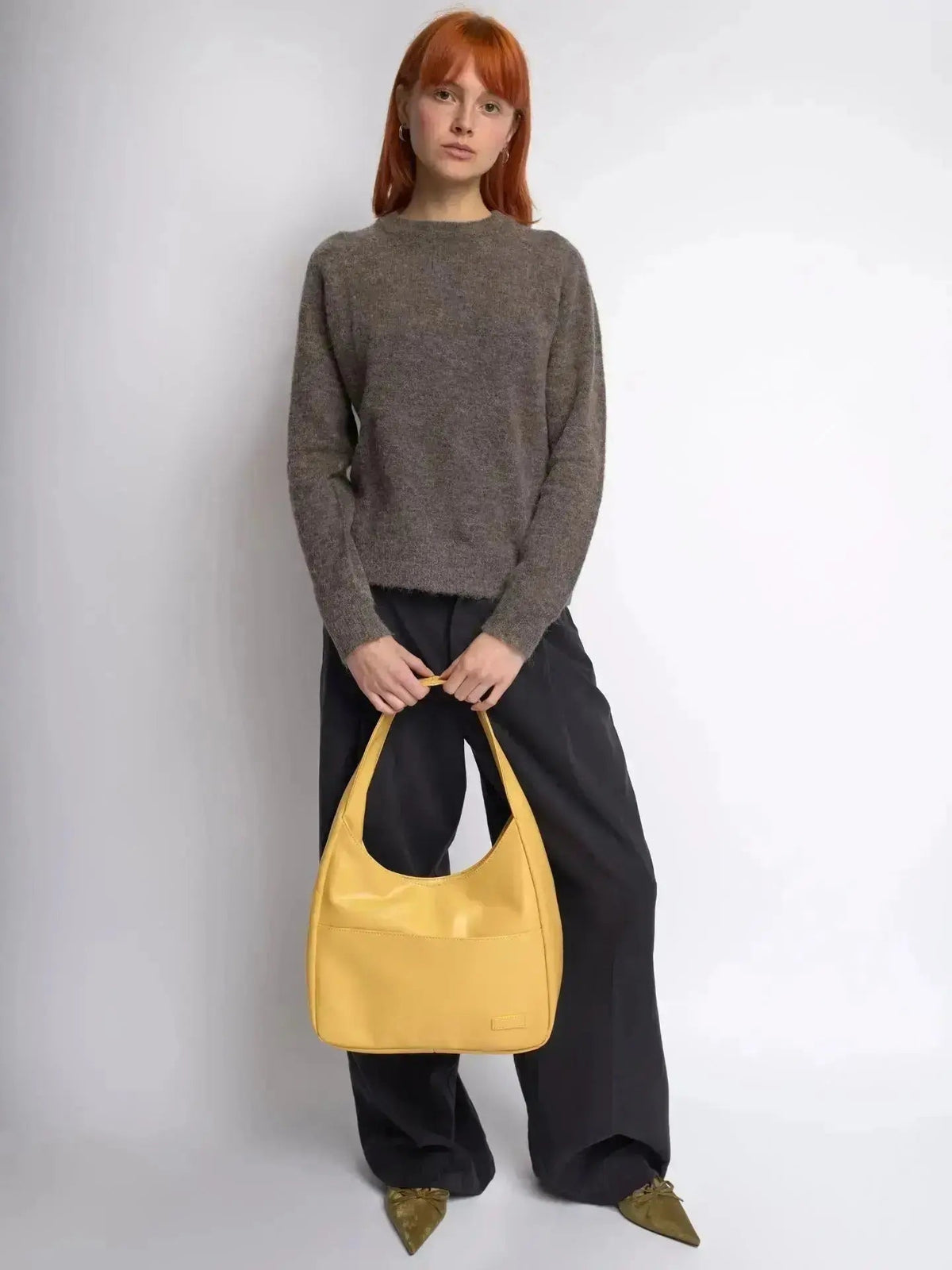 Noir Essence Bag