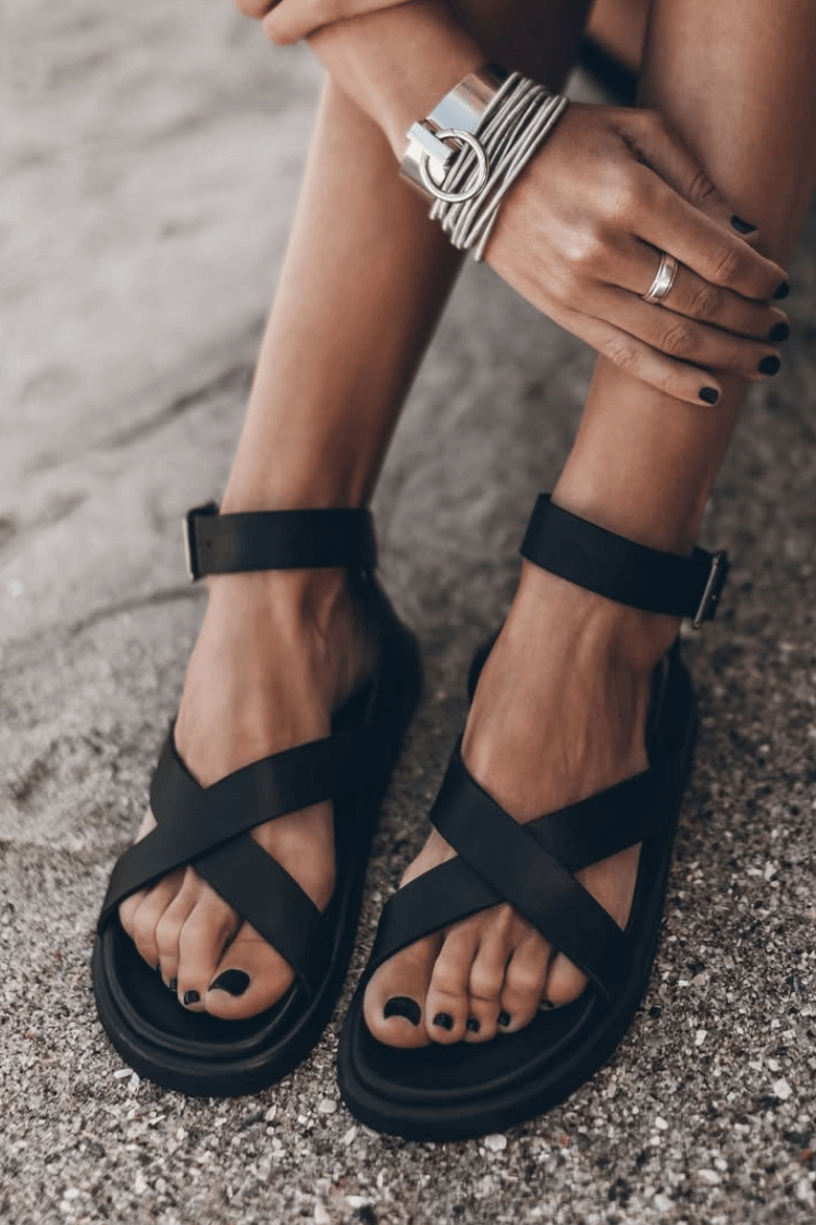 Opaque open-toe faux leather sandals with ankle strap and crossover straps