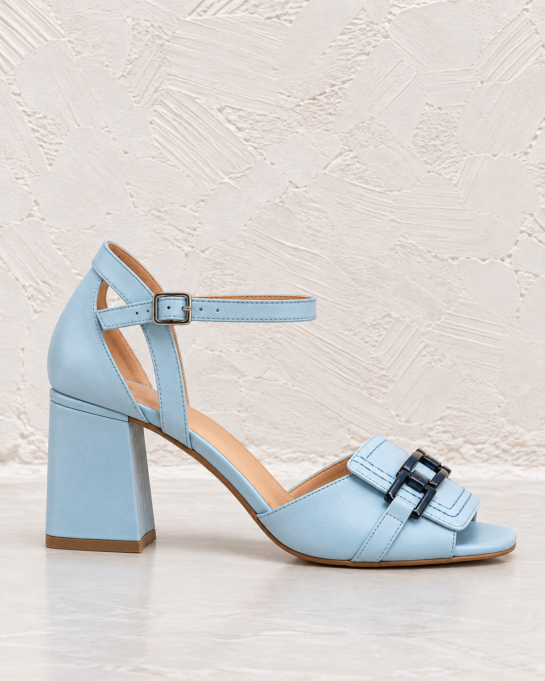 Indi | Chain Detail Block Sandals