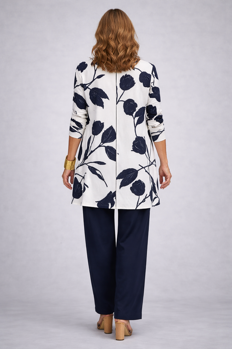 Three-Piece Set · Blue and White
