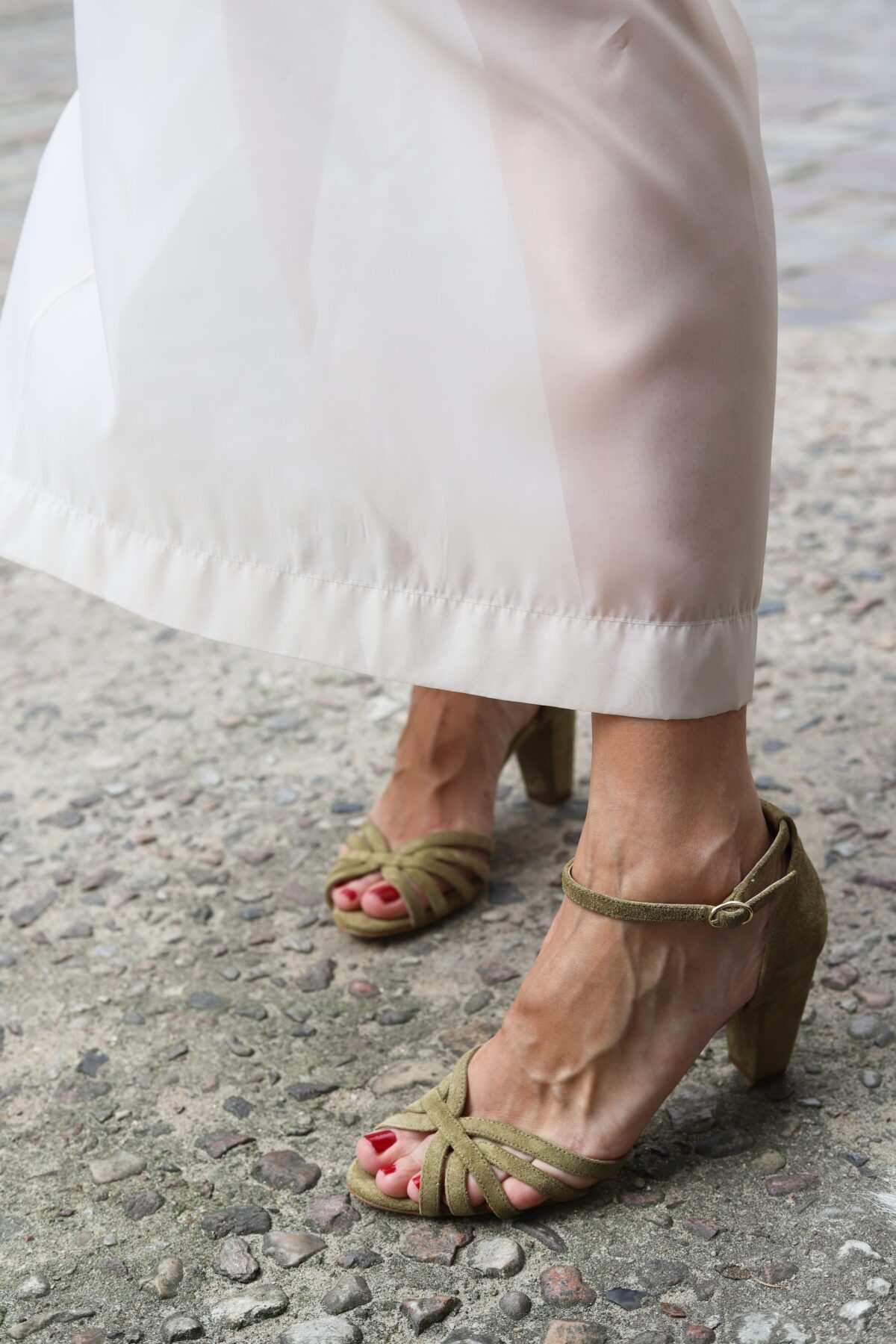 Red Suede Open-Toe Sandals with Crossed Straps