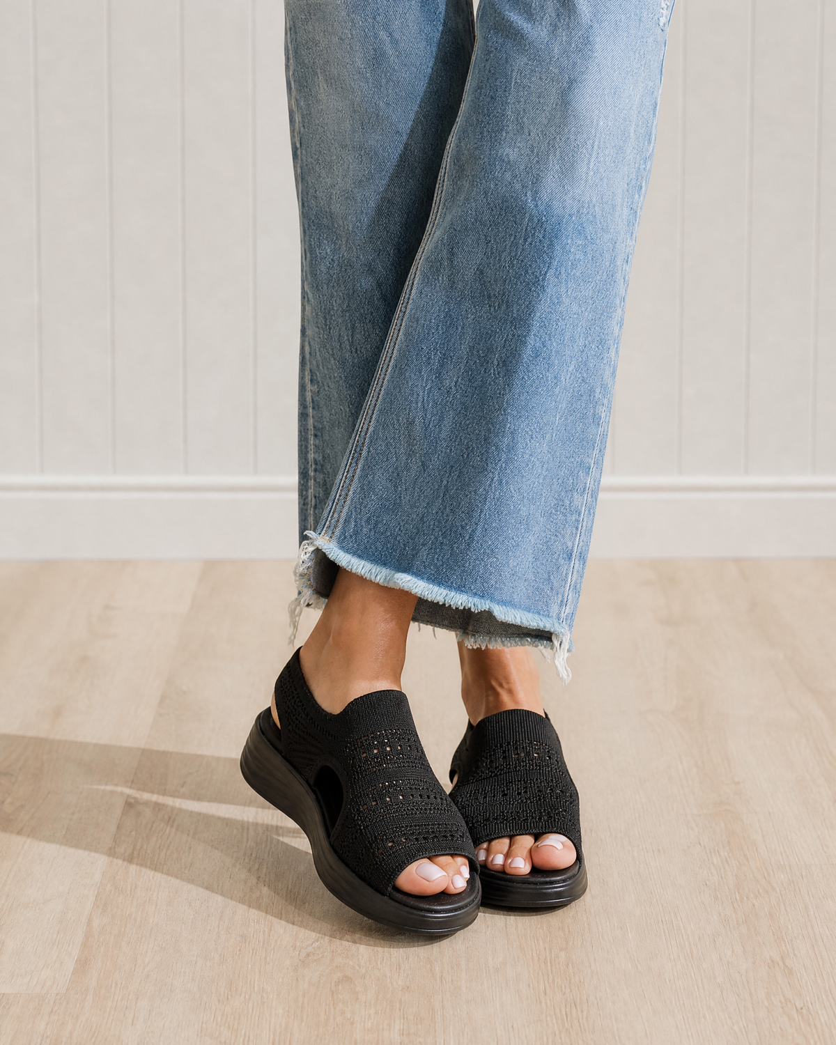 Anouk Women's Breathable Platform Sandals