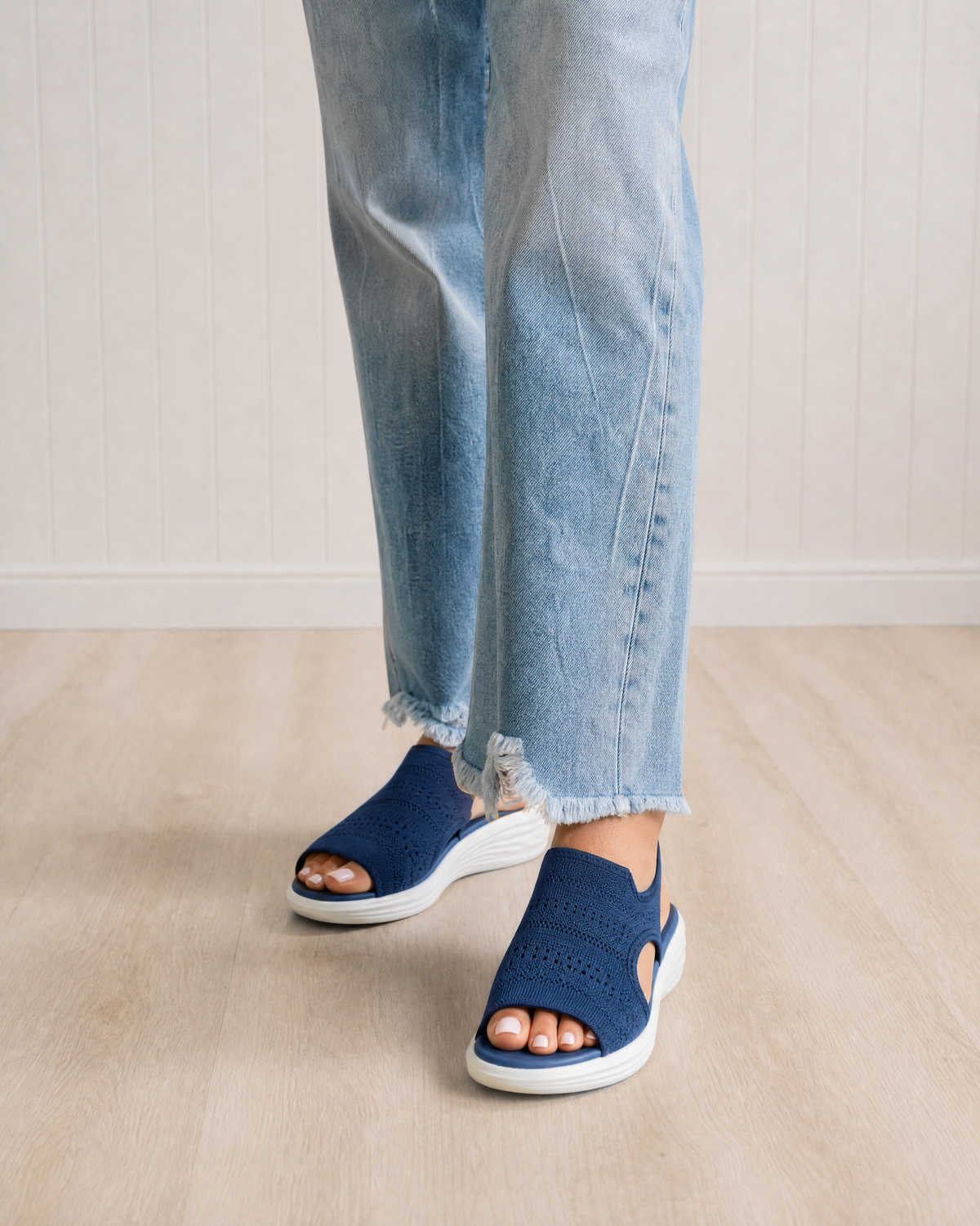 Anouk Women's Breathable Platform Sandals