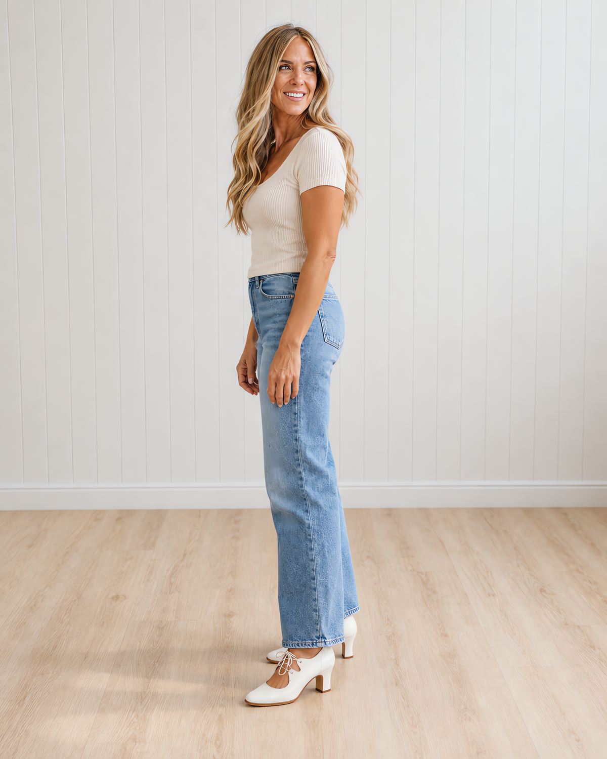 Loes Lace-Up Ankle Boots with Sculpted Mid-Height Heel