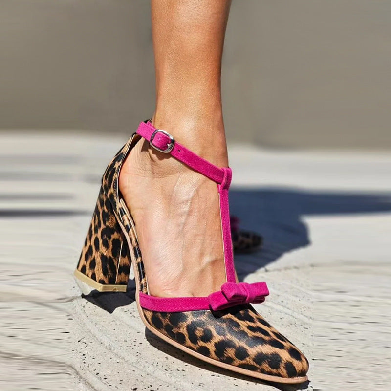 D'Orsay pumps with T-strap