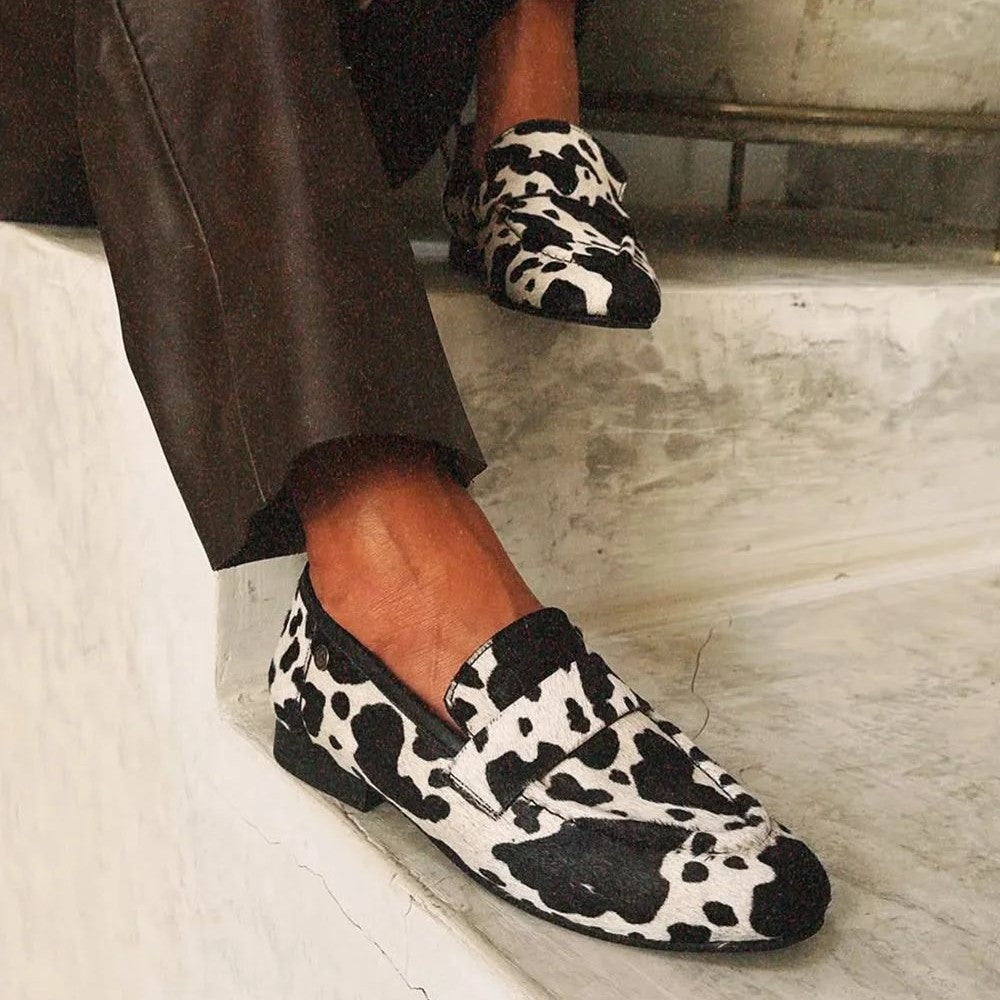 Elegant Loafers with Animal Print