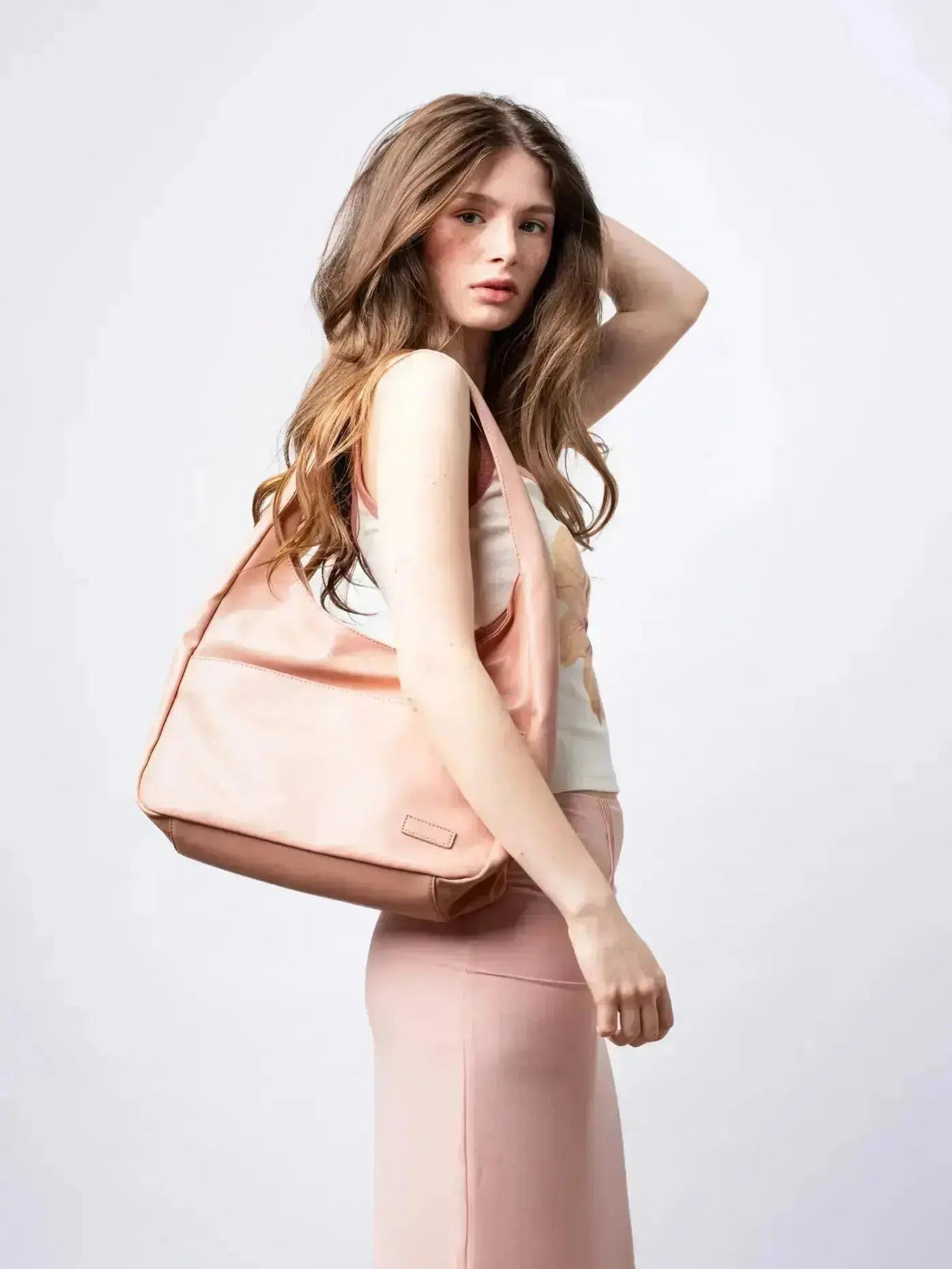 Noir Essence Bag