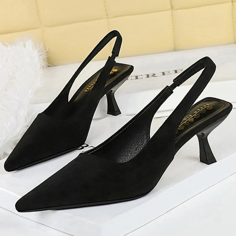 Alessia | Classic Pointed Slingback