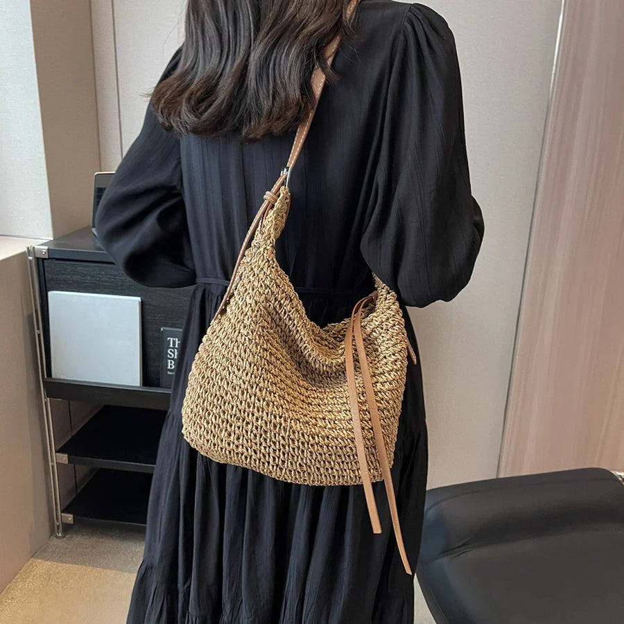 Arnljot | Structured Shoulder Bag in Woven Style