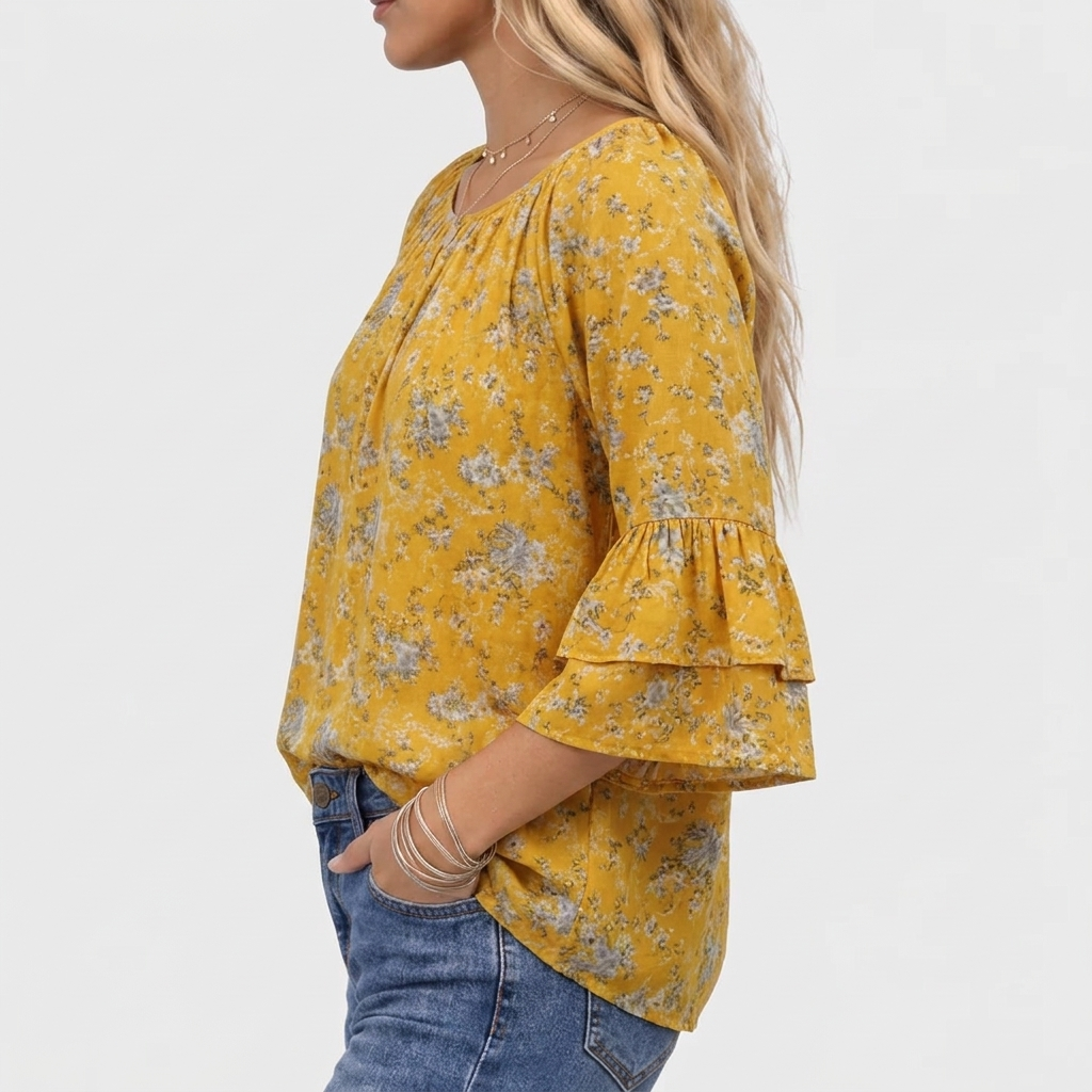 Thea - Vintage Blouse With Floral Pattern