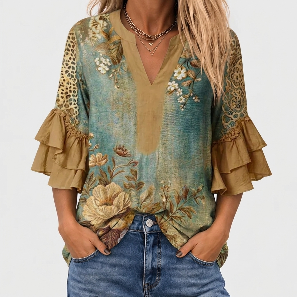 Zaria - Vintage Blouse With Floral Print