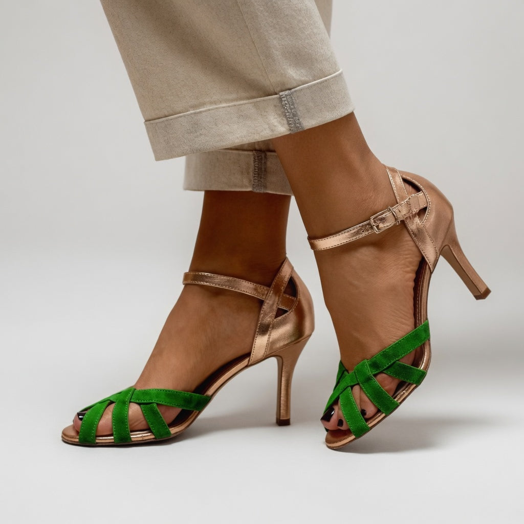 Amélia — Woven Sandal with Stiletto Heel in Retro Feminine Elegance