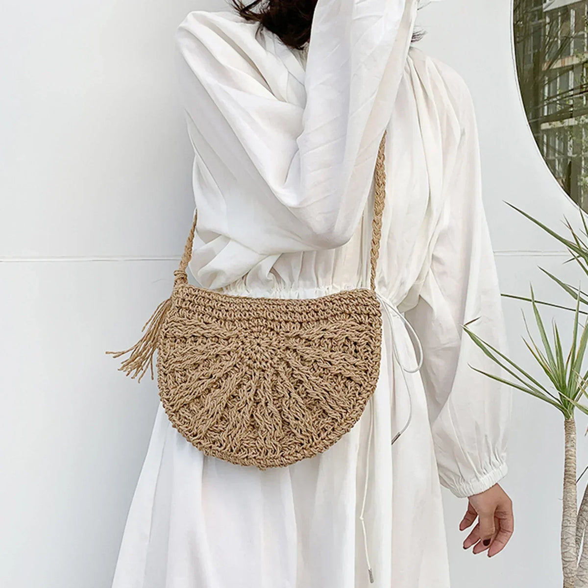 Eirinora | Crocheted Shoulder Bag in Bohemian Style