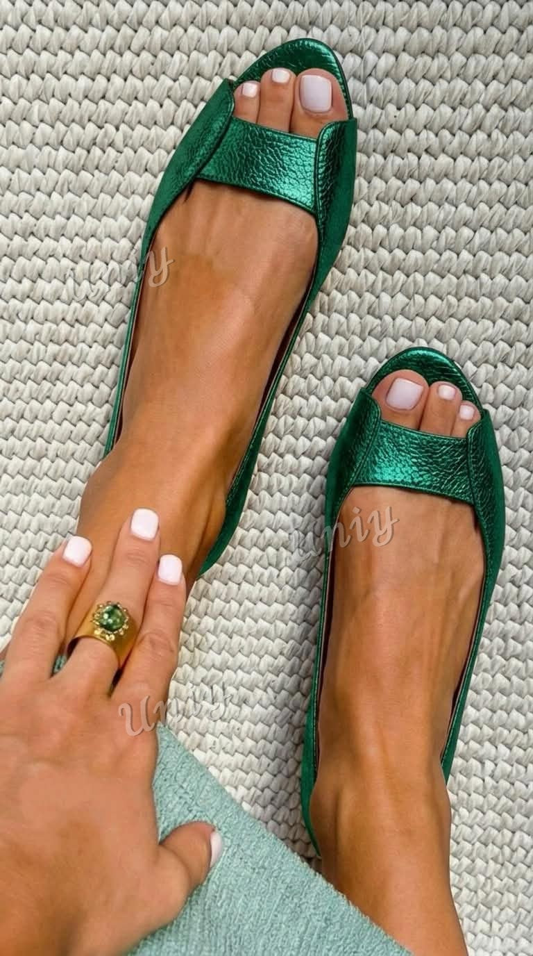 Chic Metallic Open-Toe Ballerinas in Champagne Gold