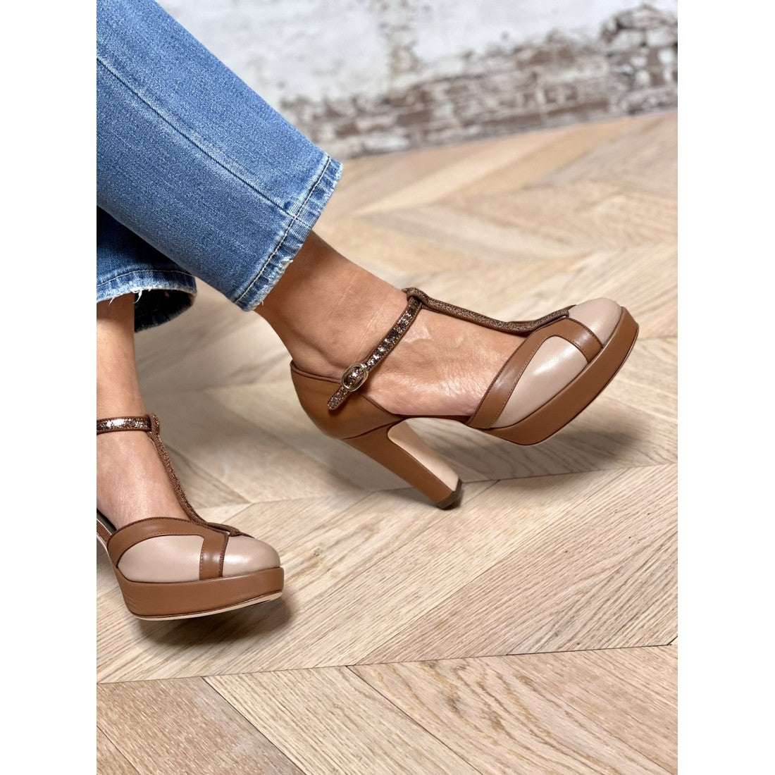 Pumps with T-strap