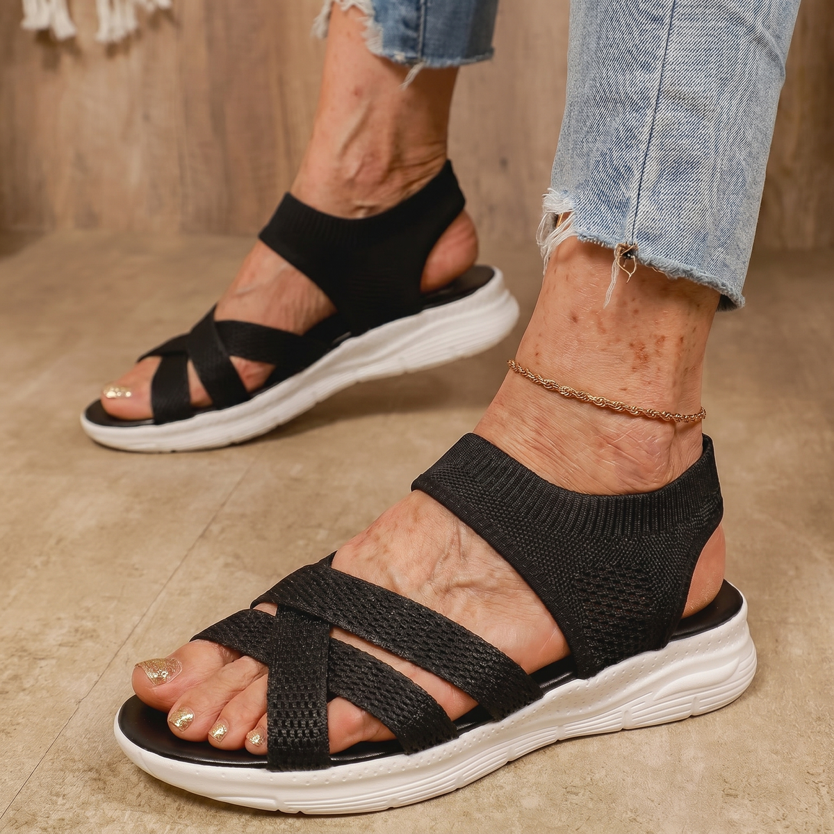 Émiliane | Ultra Comfortable Orthopaedic Sandals