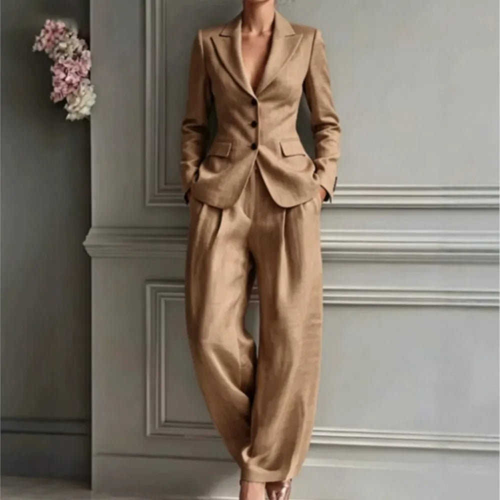 Asuncion Elegant Suit Set with Tailored Blazer and Wide Trousers